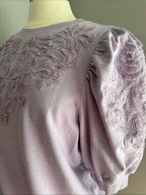Anthropologie NWT Embroidered Puff Sleeve Sweatshirt - Lavender, Size M